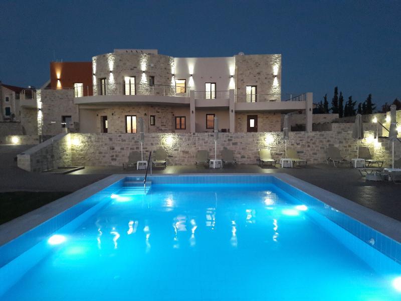 Orelia Cretan Villas & Deluxe Apartments Kamilárion Eksteriør bilde
