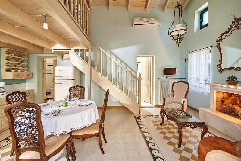 Orelia Cretan Villas & Deluxe Apartments Kamilárion Eksteriør bilde