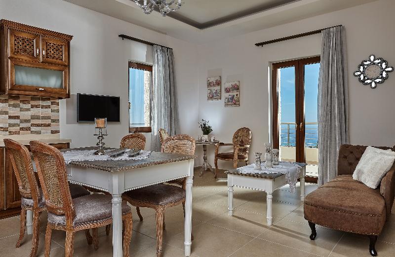 Orelia Cretan Villas & Deluxe Apartments Kamilárion Eksteriør bilde